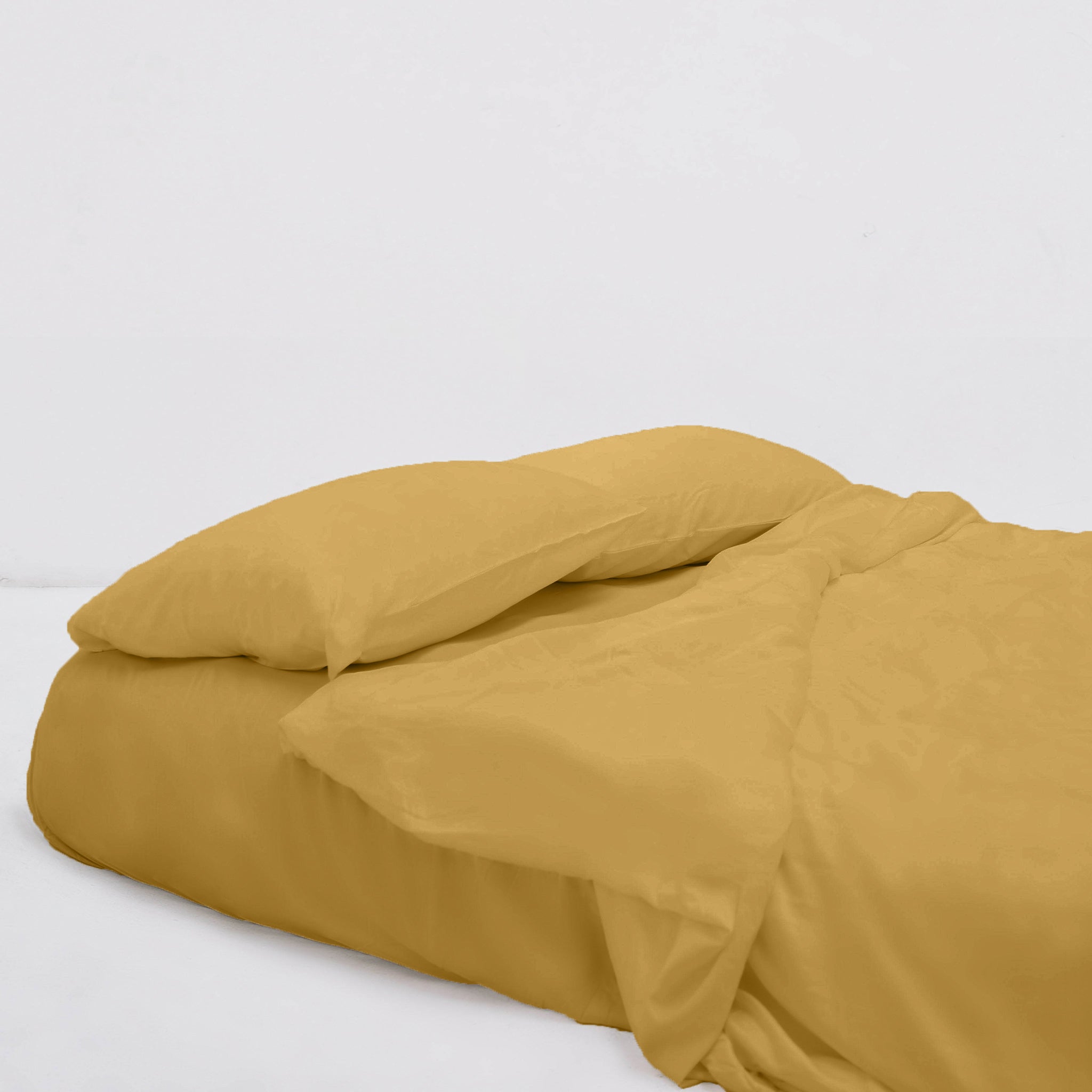 Iced Bamboo Fitted Sheets (Ochre) - Bedtribe